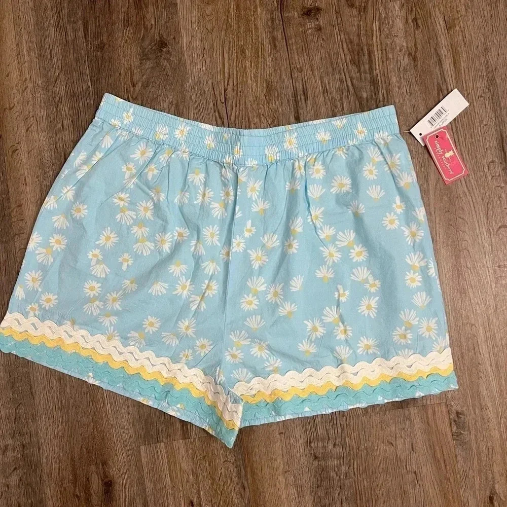 Simply Southern • Cotton Daisy Shorts